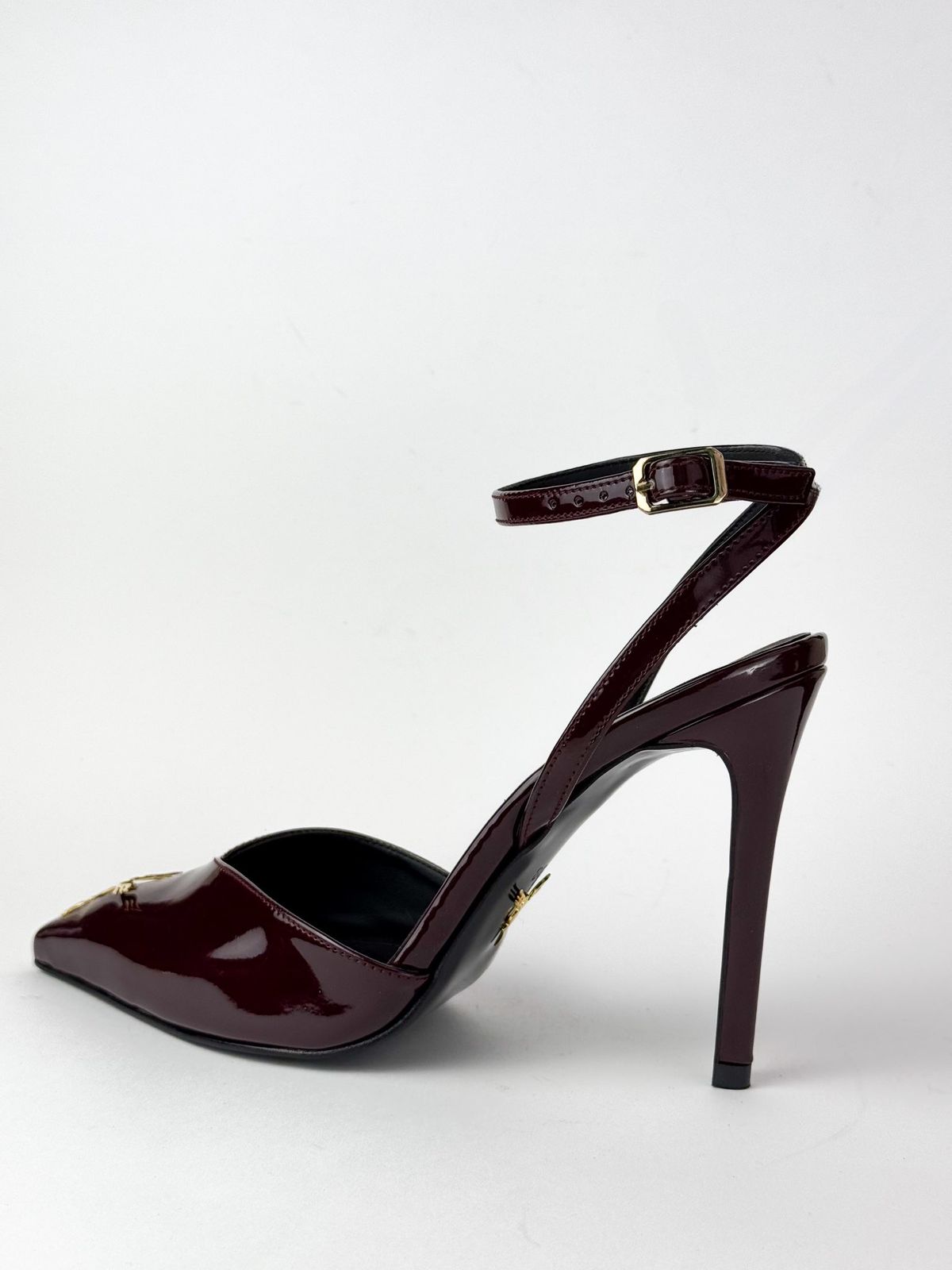 LADY D BURGUNDI - Image 2